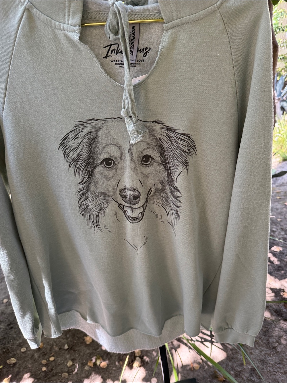 Dog Graphic Pullover Sweatshirt